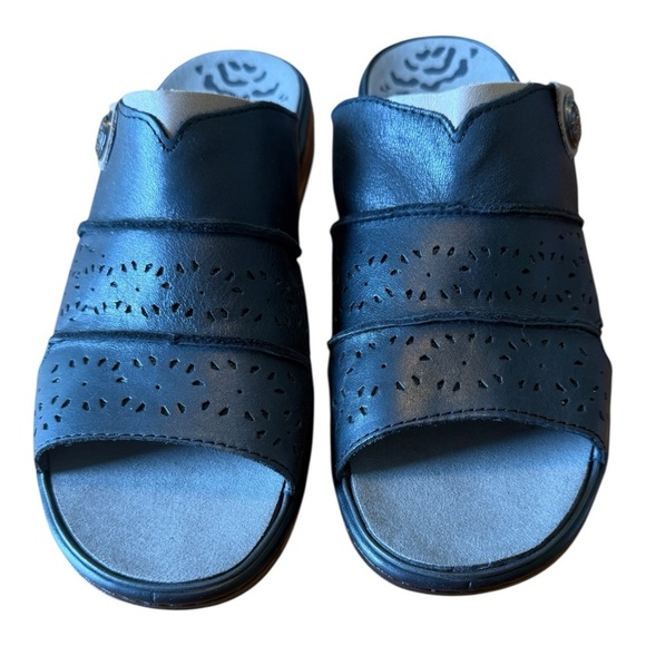 NWOB Propet Gertie CutOuts Slide Womens Size 10X(2E) Black Sandals WSO041LBLK - Picture 2 of 10